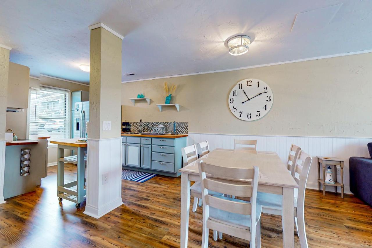 Max'S Nautical Nook Apartment Kitty Hawk Exterior photo